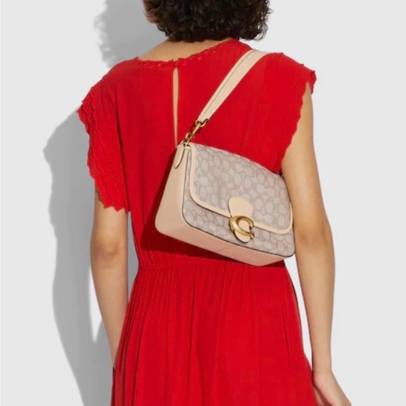 C4821 - Coach Soft Tabby Shoulder Bag in Signature Jacquard - Picture 3 of 14